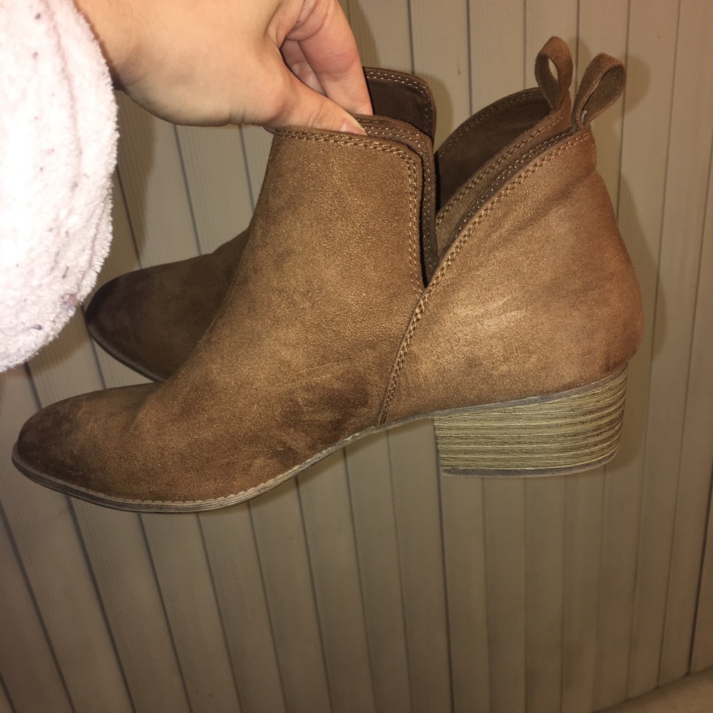 Booties - Picture 2 of 6